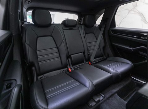 Porsche Cayenne V6 TIPTRONIC 9