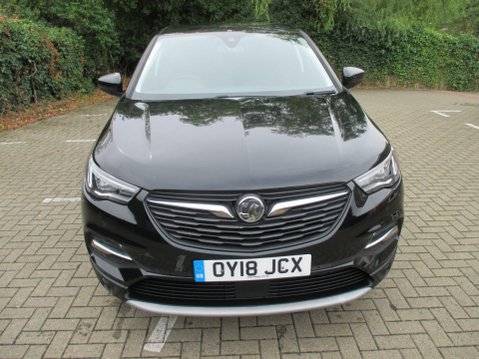 Vauxhall Grandland X 1.2 Turbo Tech Line Nav Euro 6 (s/s) 5dr 3