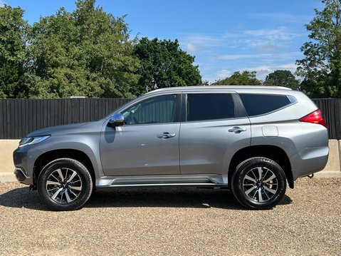 Mitsubishi Shogun Sport DI-D 4 4