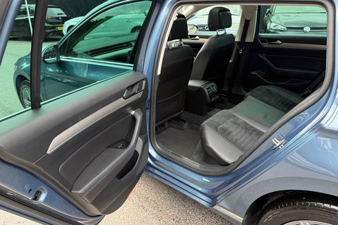 Volkswagen Passat GT TDI BMT ESTATE -£20 ROAD TAX - PAN ROOF -APPLE CARPLAY -DEMO+1 OWNER 27