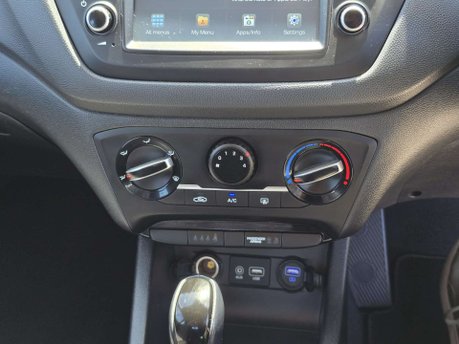 Hyundai i20 1.0 T-GDi SE Hatchback 5dr Petrol DCT Euro 6 (s/s) (100 ps) 38