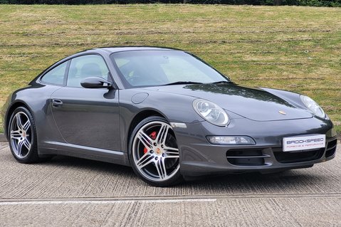 Porsche 911 CARRERA 4 TIPTRONIC S 1