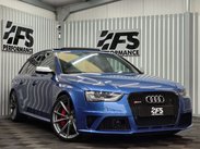 Audi RS4 4.2 FSI V8 Estate 5dr Petrol S Tronic quattro Euro 5 (450 ps) 52