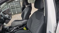 Kia Niro 1.6h GDi 2 SUV 5dr Petrol Hybrid DCT Euro 6 (s/s) (139 bhp) 37