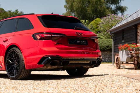 Audi RS4 2.9 TFSI V6 Tiptronic quattro Euro 6 (s/s) 5dr 16