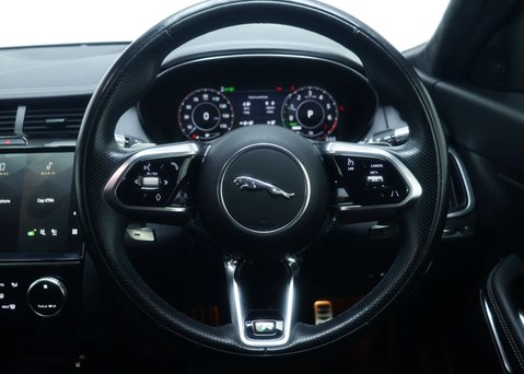 Jaguar E-Pace 1.5 P300e 12.17kWh R-Dynamic SE SUV 5dr Petrol Plug-in Hybrid Auto AWD Euro 19