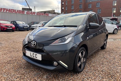 Toyota Aygo VVT-I X-CLUSIV 3.. AUTOMATIC.. FULL LEATHER.. SAT NAV.. REVERSING CAMERA.. 4