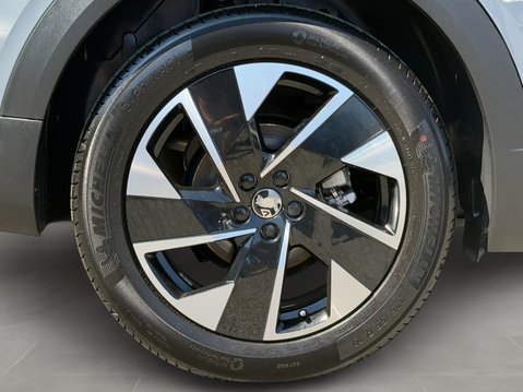 Vauxhall Grandland 1.2 Hybrid 145 Ultimate 5dr e-DCT6 [Fixed Roof] 10