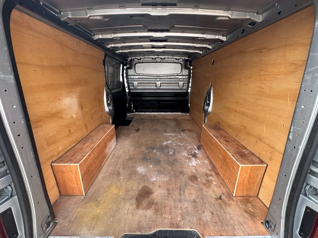 Renault Trafic LWB L2H1 Low Roof Sport Ll30 Air Con Sensors EURO 6 8