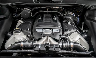 Porsche Cayenne Turbo 26