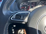 Audi Q3 TFSI S LINE NAVIGATION 32