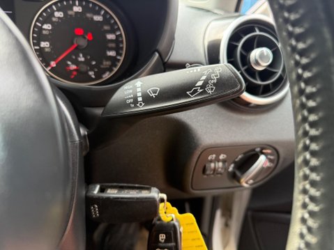 Audi A1 1.0 TFSI Sport Euro 6 (s/s) 3dr 15