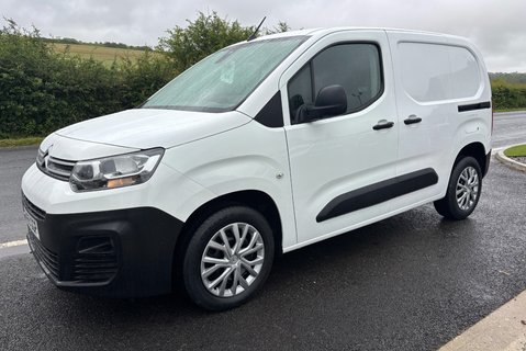 Citroen Berlingo 1000 Enterprise M 130 ps BlueHdi EAT8 Panel Van 1