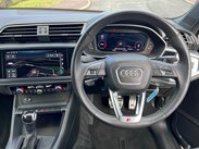 Audi Q3 1.5 TFSI CoD 35 S line S Tronic Euro 6 (s/s) 5dr 24