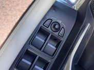 Jaguar E-Pace 2.0 P200 R-Dynamic S Auto AWD Euro 6 (s/s) 5dr 57