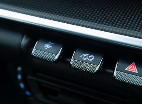 Porsche 911 Turbo S (992) 21