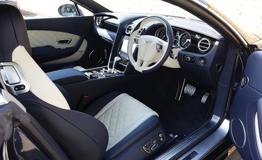 Bentley Continental GT V8 S Mulliner 13
