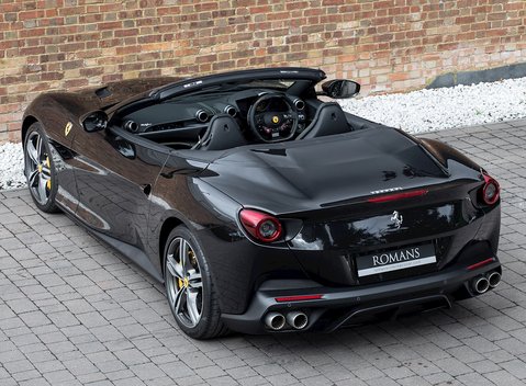 Ferrari Portofino 11