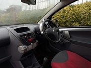 Peugeot 107 1.0 107 Urban Move 3dr 20