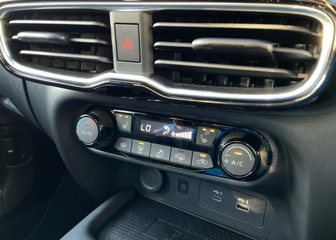 Nissan Juke DIG-T N-SPORT 29