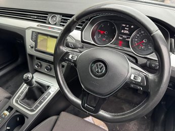 Volkswagen Passat 2.0 TDI BlueMotion Tech SE Business Euro 6 (s/s) 5dr