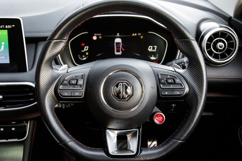 MG HS EXCLUSIVE DCT 20