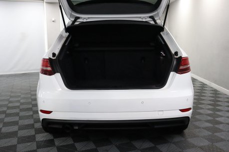 Audi A3 SPORTBACK TFSI SE TECHNIK 11