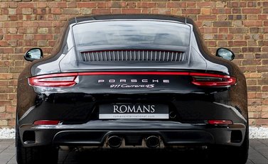 Porsche 911 (991.2) Carrera 4S 5