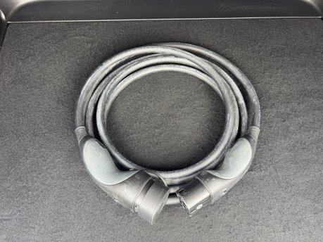 Mercedes-Benz EQE EQE 300 AMG Line Premium Auto Electric 89 KWH Battery PAN ROOF/VAT Q 44