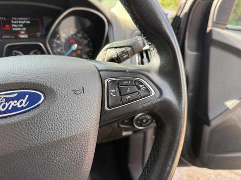 Ford Focus 1.0T EcoBoost Titanium Auto Euro 6 (s/s) 5dr 22