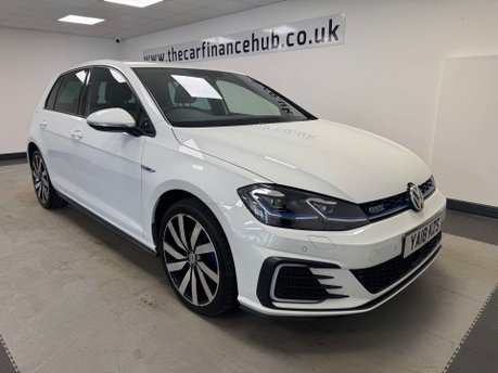 Volkswagen Golf 1.4 Golf GTE Advance Semi-Auto 5dr