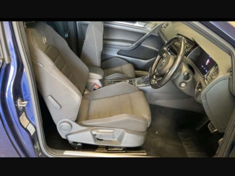 Volkswagen Golf 2.0 Golf R TSi Semi-Auto 4WD 3dr 7