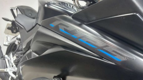 Yamaha R125 YZF 2023 ONLY 4K 1 OWNER NEW MOT SERVICED SPORTS BIKE 125CC 38