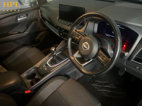 Nissan Qashqai 1.3 DIG-T MHEV N-Connecta SUV 5dr Petrol Hybrid Manual Euro 6 (s/s) (140 ps 12