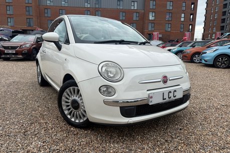 Fiat 500 LOUNGE.. AUTOMATIC.. 9 SERVICES.. £20 ROAD TAX..GLASS ROOF.B/TOOTH