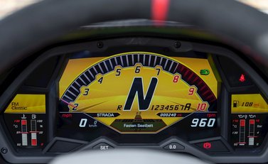 Lamborghini Aventador SV LP750-4 Roadster 17