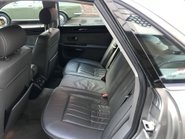 Audi A8 QUATTRO 7