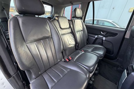 Volvo XC90 2.4 D5 SE SUV 5dr Diesel Geartronic AWD (219 g/km, 200 bhp) 33