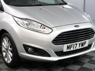 Ford Fiesta TITANIUM 26