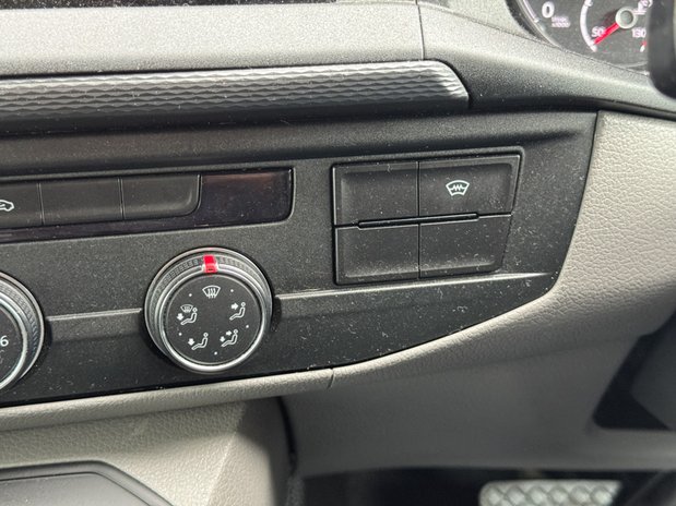 Volkswagen Transporter Crew Cab AUTO SWB L1H1 T32 Tdi Kombi Highline Air Con Sensors SELECT 35