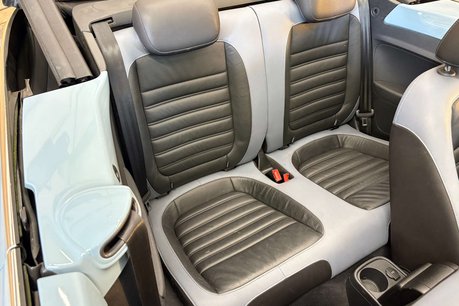 Volkswagen Beetle 1.4 TSI 60s Cabriolet 2dr Petrol Manual Euro 5 (160 ps) 37