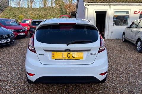 Ford Fiesta 1.0 TITANIUM LOOK! ONLY 11000 MILES! £20 ROAD TAX!  9
