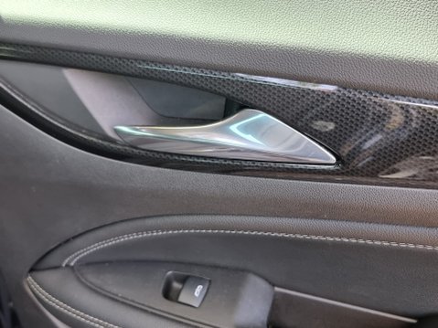 Vauxhall Insignia SRI VX-LINE NAV 28