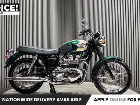 Triumph Bonneville 2004 ONLY 10K STUNNING MODERN CLASSIC NEW MOT 790CC