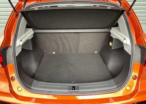 MG ZS 1.0 T-GDI EXCLUSIVE AUTO 18