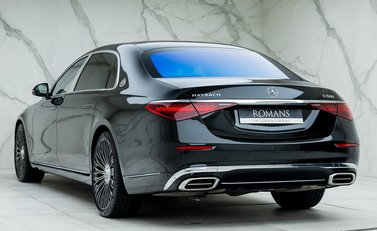 Mercedes-Benz S Class S580 Maybach First Class 7