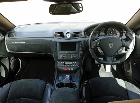 Maserati Granturismo MC Stradale 6