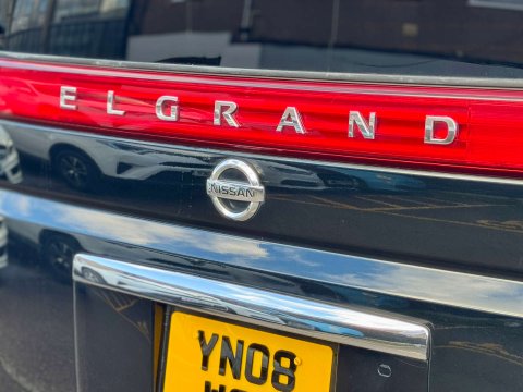 Nissan Elgrand 3.5 V6 HIGHWAY STAR+HIGH SPEC+GENUINE MILES+CARVX 45