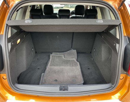 Dacia Duster 1.6 Duster Comfort SCe 4x2 5dr 51