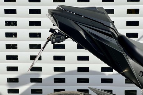 Suzuki GSX GSXS 1000 20